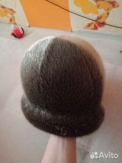 Шапка женская (нерпа)