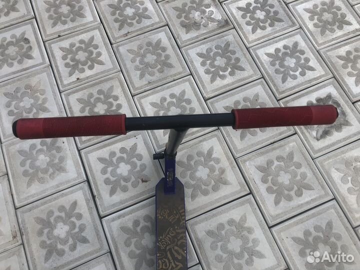 Трюковой самокат tech team duker 101