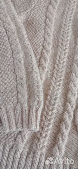 Свитер детский 8-9 лет (новый)