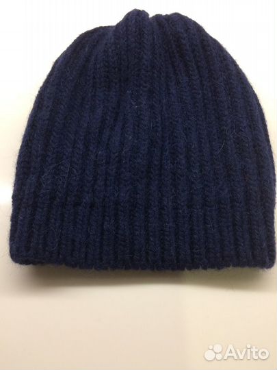 Вязанная шапка, новая