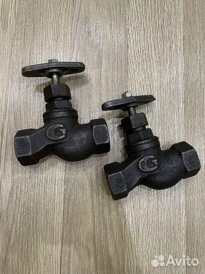 Кран для воды 1/2 внутренний
