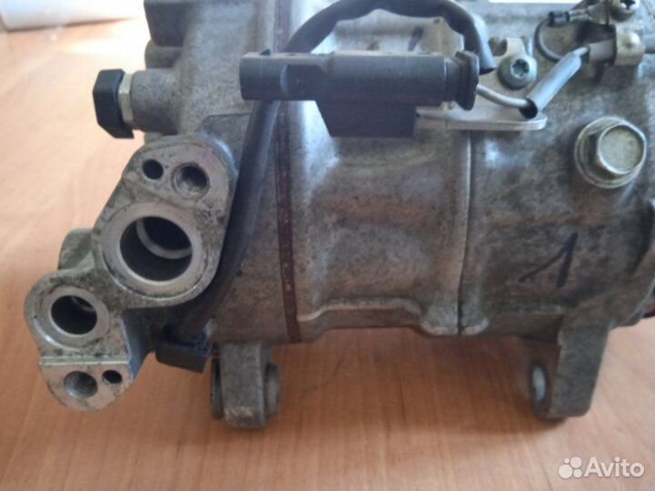 Компрессор кондиционера Bmw 7 G11 B57D30A 2017