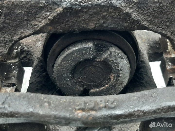 Суппорт задний левый Opel Zafira (A) рест. 2005