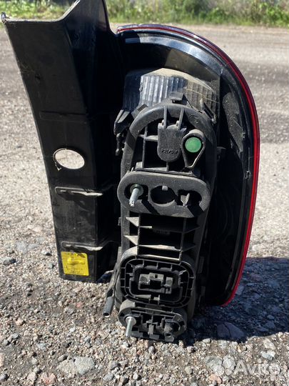 Фонарь задний рено дастер