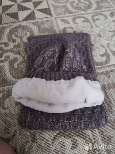 Шапка с шарфом хомутом