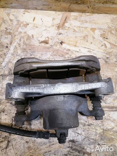 Тормоза передние комплект Nissan Teana J32 VQ25