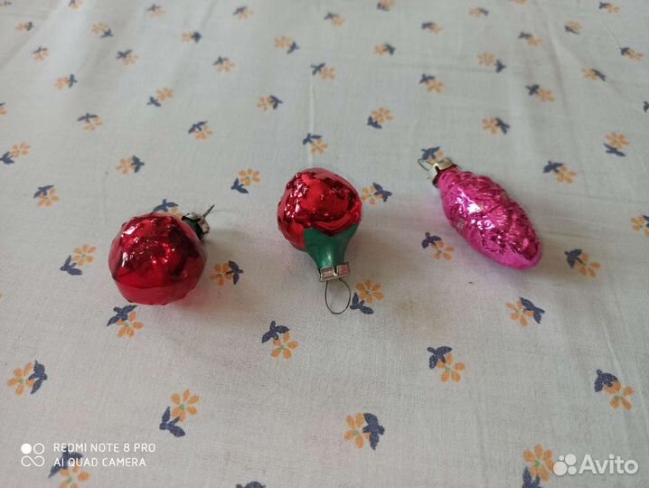 Елочные игрушки