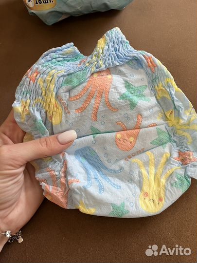 Трусики для плавания