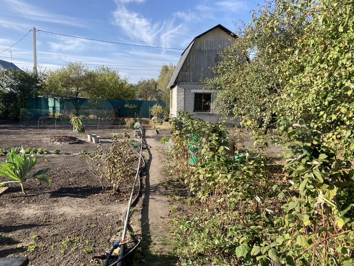 Дача 30 м² на участке 6 сот.