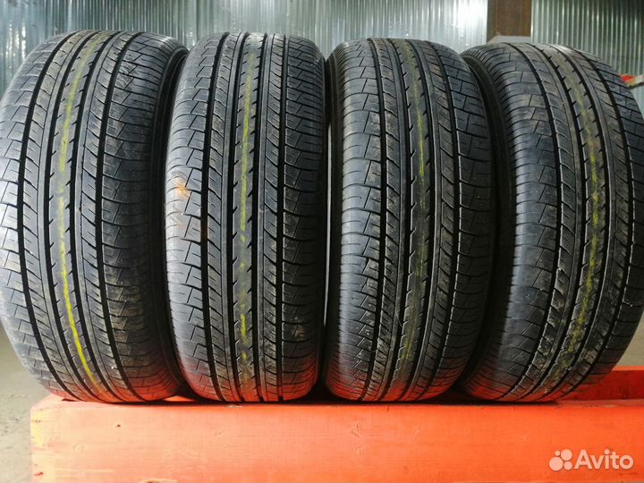 Yokohama BluEarth E70 215/55 R17