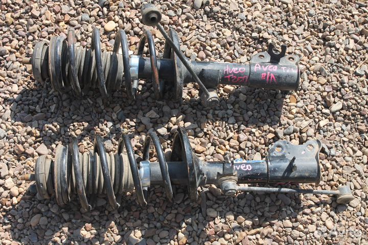 Chevrolet Aveo T250 стойки передние левая.правая