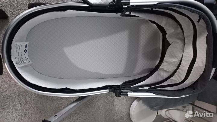 Детская коляска bubago 3в1