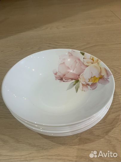 Набор тарелок 18 предметов новый