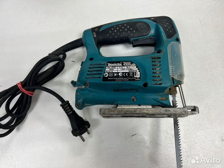 Лобзик Makita 4329