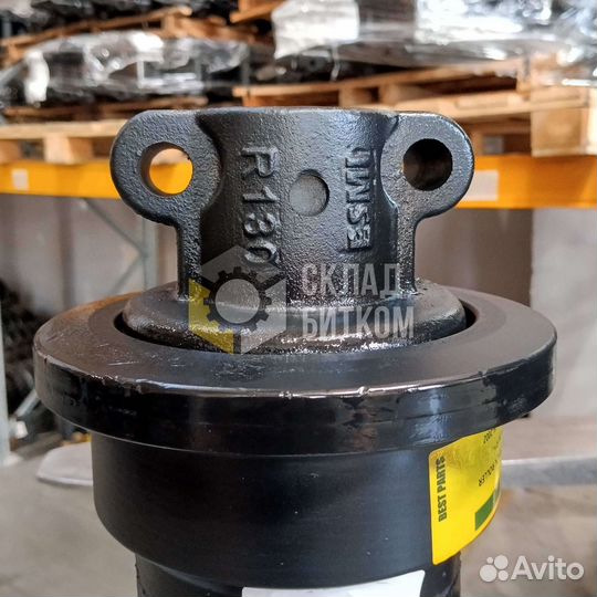 Каток опорный Liebherr R912lcew