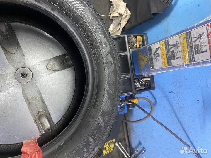 Goodyear Eagle NCT5 195/60 R15