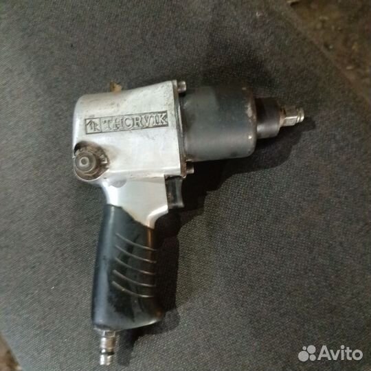 Гайковерт пневматический бу
