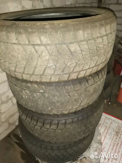 Bridgestone Blizzak RFT 255/55 R19 107T