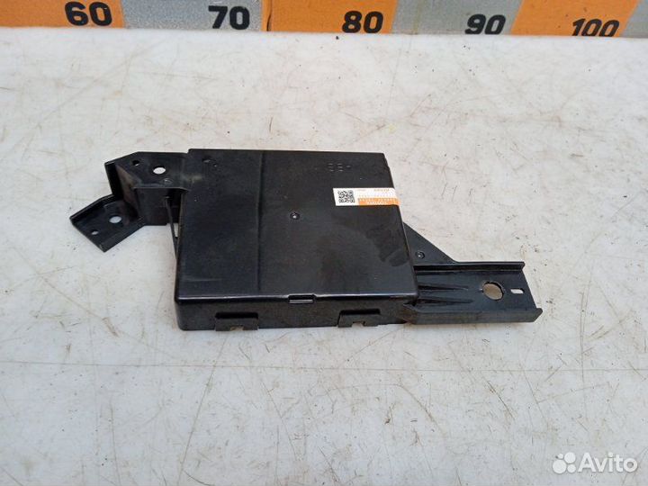 Блок электронный Toyota Highlander 2 3.5 2013