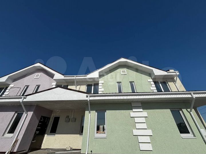 Таунхаус 104 м² на участке 5 сот.