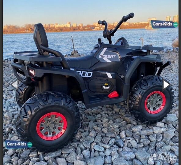 Детский квадроцикл на аккумуляторе