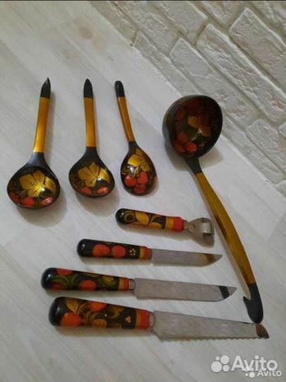 Набор посуды Хохлома