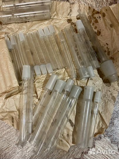 Стеклянная лабораторная посуда