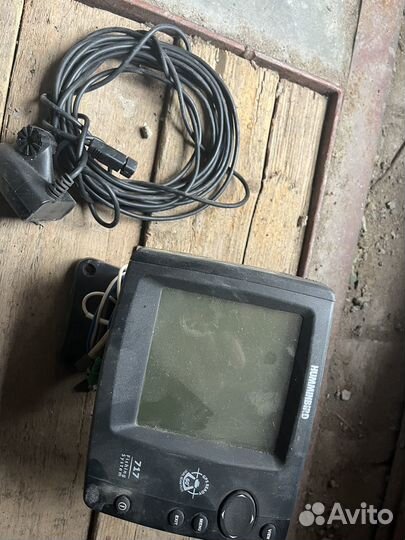 Эхолот humminbird 717