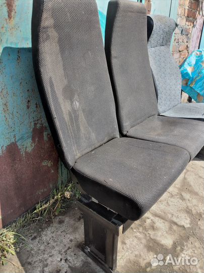 Ряд сидений (3шт ) на Фольксваген Транспортер Т5