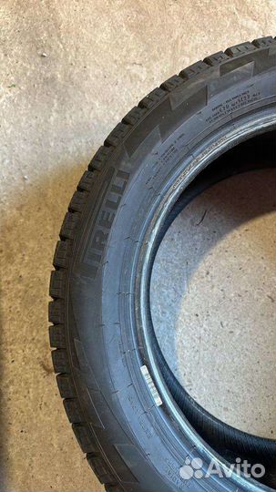 Pirelli Ice Zero FR 205/55 R16