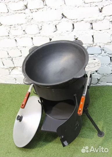 Казан чугунный с печкой