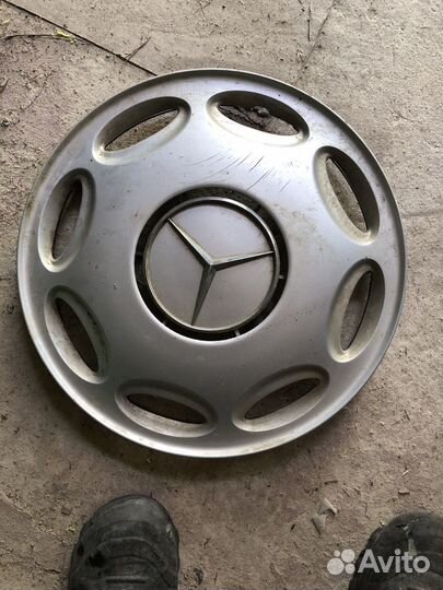 Колпаки на мерседес R 15