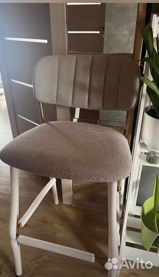 Барный стул