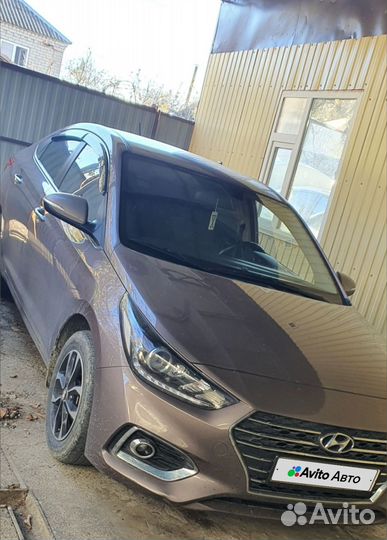 Hyundai Solaris 1.6 AT, 2018, битый, 115 000 км