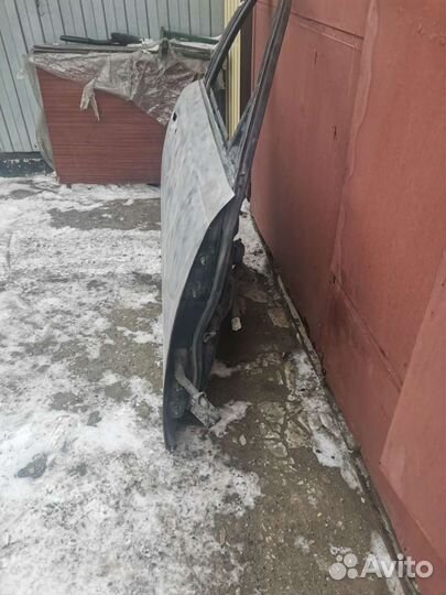 Дверь правая передняя Infiniti fx35/45