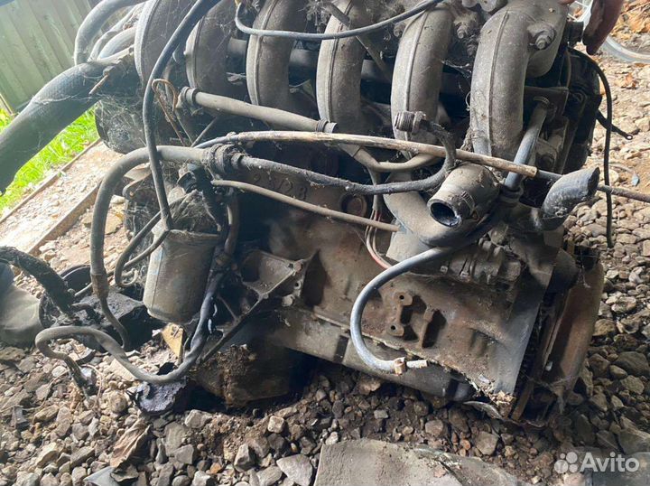 Двигатель бмв M30B28 2.8 1981 года