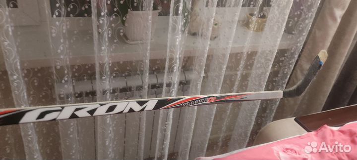 Хоккейная клюшка grom