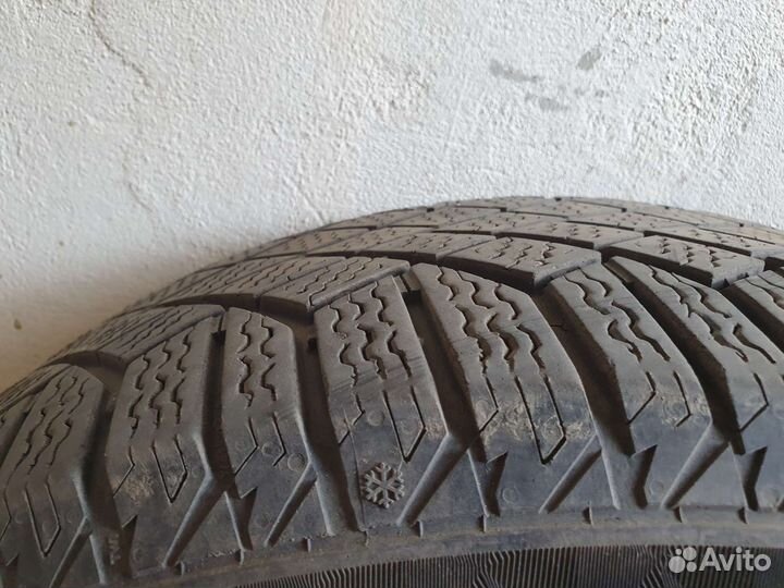 Continental ContiVikingContact 7 225/60 R17 99T
