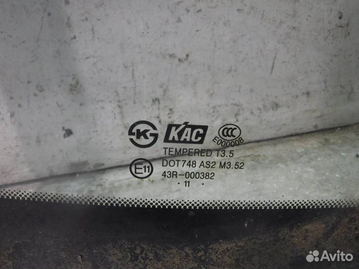 Заднее стекло Шевроле