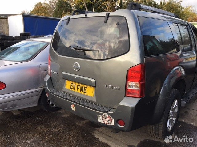 Разбор на запчасти Nissan Pathfinder