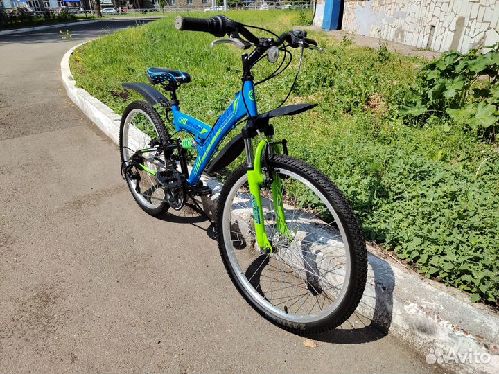 Велосипед горный Stinger