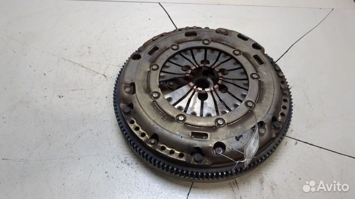 Маховик Volkswagen Touran, 2006