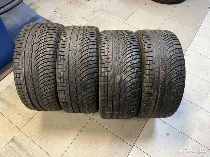 Michelin Alpin 4 245/40 R18