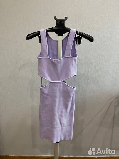 Новое летнее платье с вырезами по бокам размер S