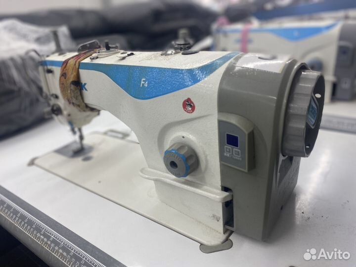 Промышленная прямострочная машина F4 Jack