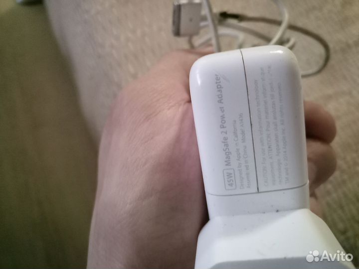 Зарядка на macbook