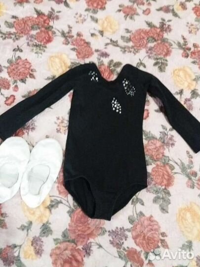 Купальник гимнастический с чешками