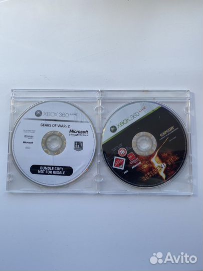 Xbox 360 +3 геймпада