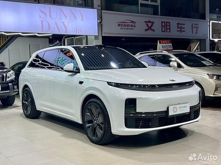 LiXiang L9 1.5 AT, 2023, 3 000 км