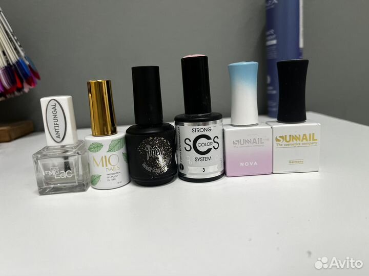 Лаки, гель лаки для маникюра и тп